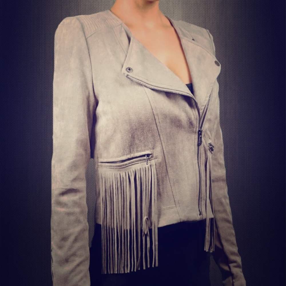 Sexy and Chic Beige Suede Tassel Jacket 💛